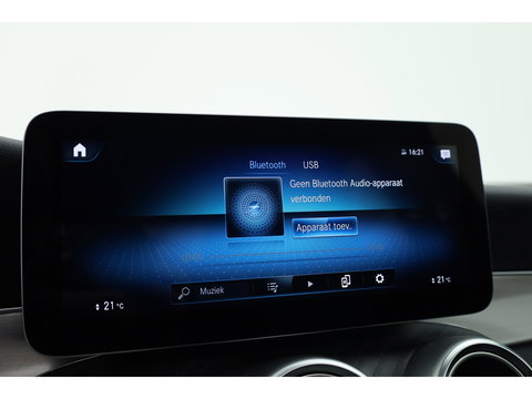 Mercedes-Benz GLC Coupé 300e 4MATIC Business Solution Luxury | Adapt. Cruise | Apple CarPlay & Android Auto | Pano | Trekhaak | Dodehoek | Stoelverw.