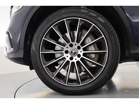 Mercedes-Benz GLC Coupé 300e 4MATIC Business Solution Luxury | Adapt. Cruise | Apple CarPlay & Android Auto | Pano | Trekhaak | Dodehoek | Stoelverw.