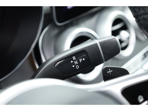 Mercedes-Benz GLC Coupé 300e 4MATIC Business Solution Luxury | Adapt. Cruise | Apple CarPlay & Android Auto | Pano | Trekhaak | Dodehoek | Stoelverw.