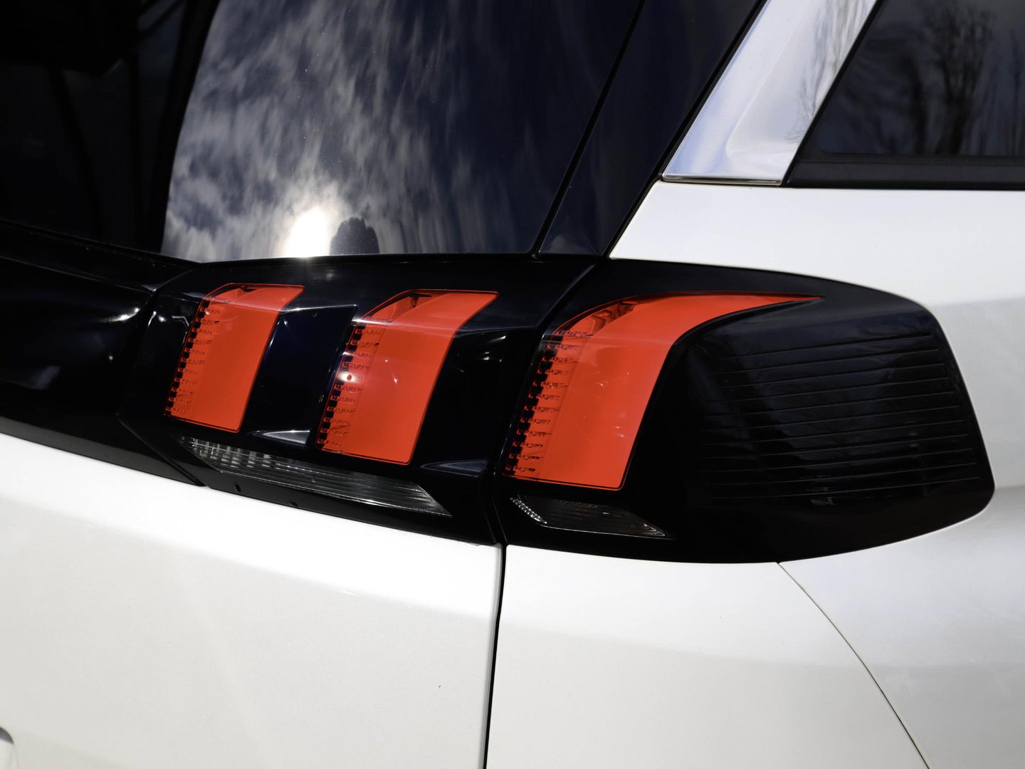 Peugeot 5008 1.2 PureTech Crossway Avantage 7p. Panoramadak Focal Audio