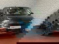 Fiat 600 - 1.2 HYBRID LA PRIMA CAMERA CARPLAY ADAP.CRUISE STOELVERW. ELEK.KLEP LEER MASSAGE ELEK.STOEL 18''LMV ✅ Top Auto Fiat Wijchen , 30 Jaar ervaring in Fiat , Wij leveren de : Icon / La Prima / Pop / Sport . Urban / Benzine / Hybrid . Met Fabrieksgarantie ✅