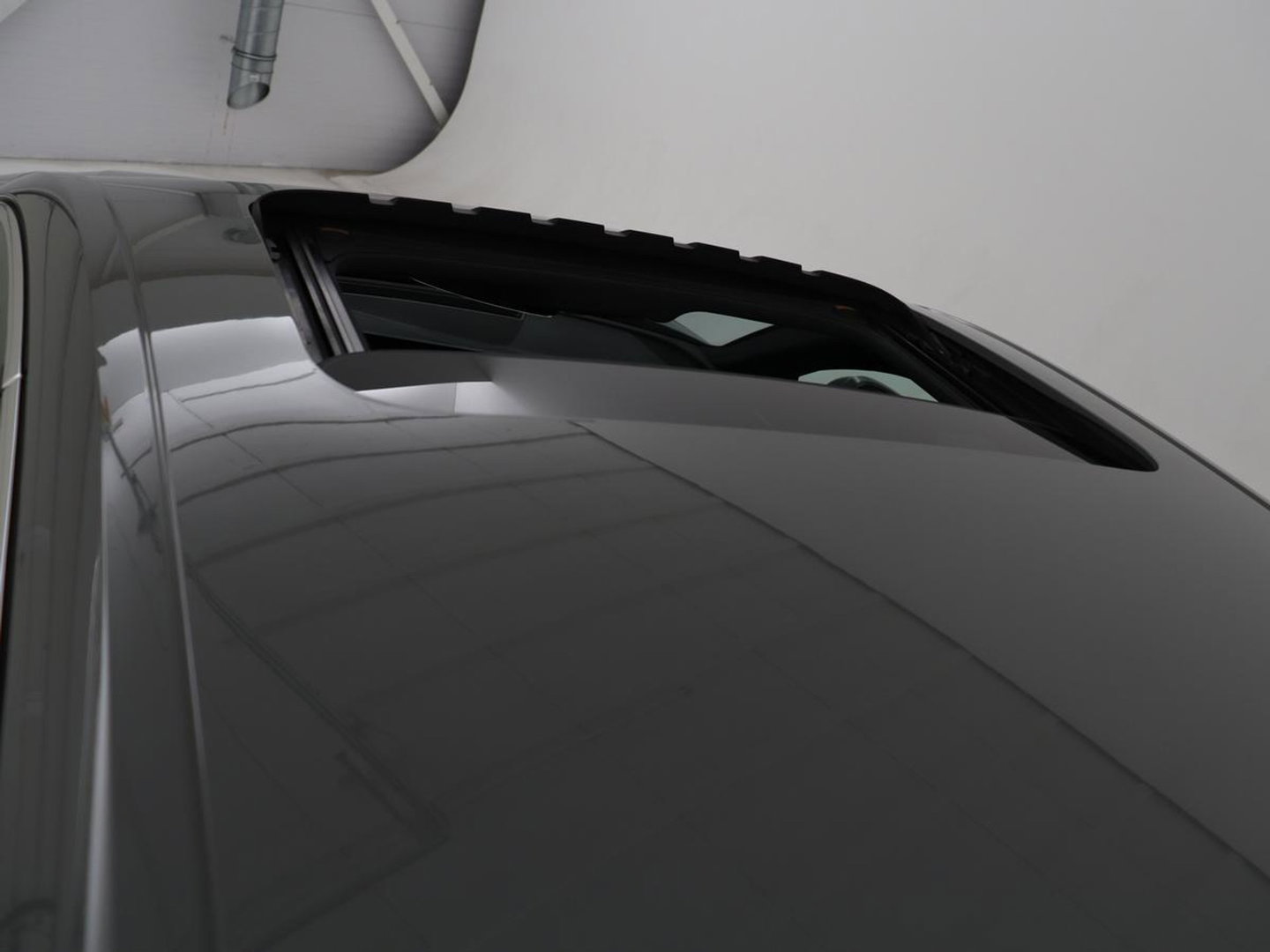 Audi A4 Limousine 35 TDI Launch edition Sport | Panoramadak | 360 Camera | Trekhaak | Adaptive Cruise | Carplay | Climate Control | LED