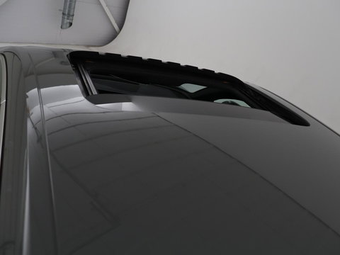 Audi A4 Limousine 35 TDI Launch edition Sport | Panoramadak | 360 Camera | Trekhaak | Adaptive Cruise | Carplay | Climate Control | LED