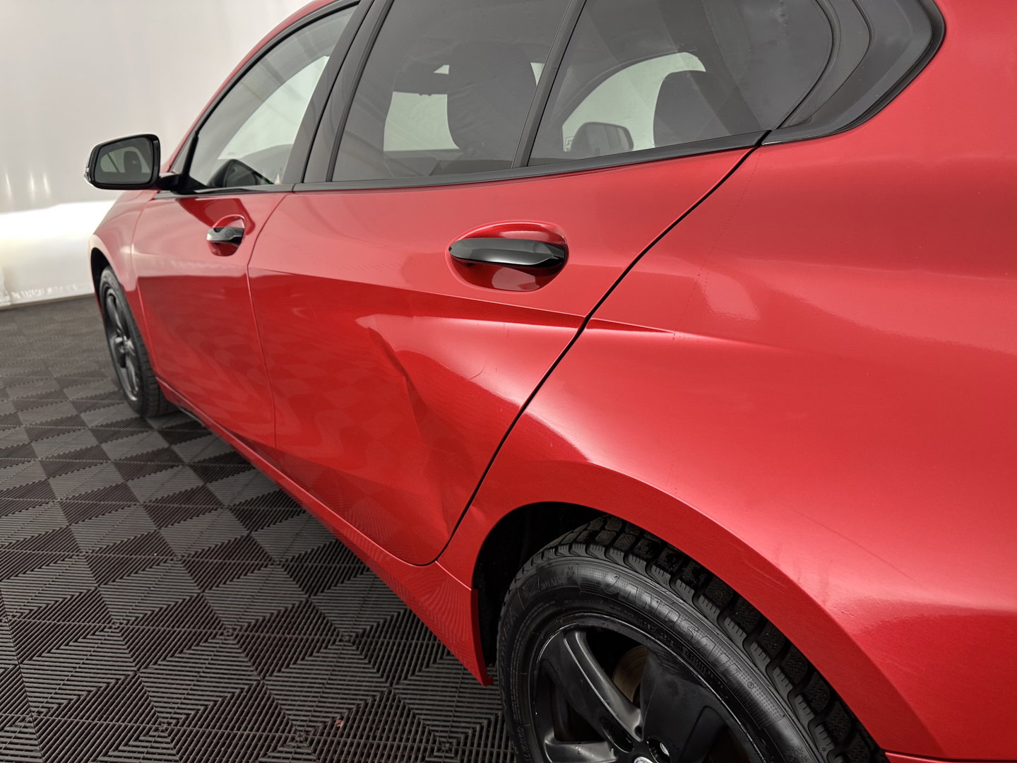 BMW 1-serie 116D EXECUTIVE EDITION *DIGI-COCKPIT | FULL-LED | NAVI-FULLMAP | AMBIENT-LIGHT | CRUISE | KEYLESS | PRIVACY-GLASS | ECC | PDC | 16"ALU*