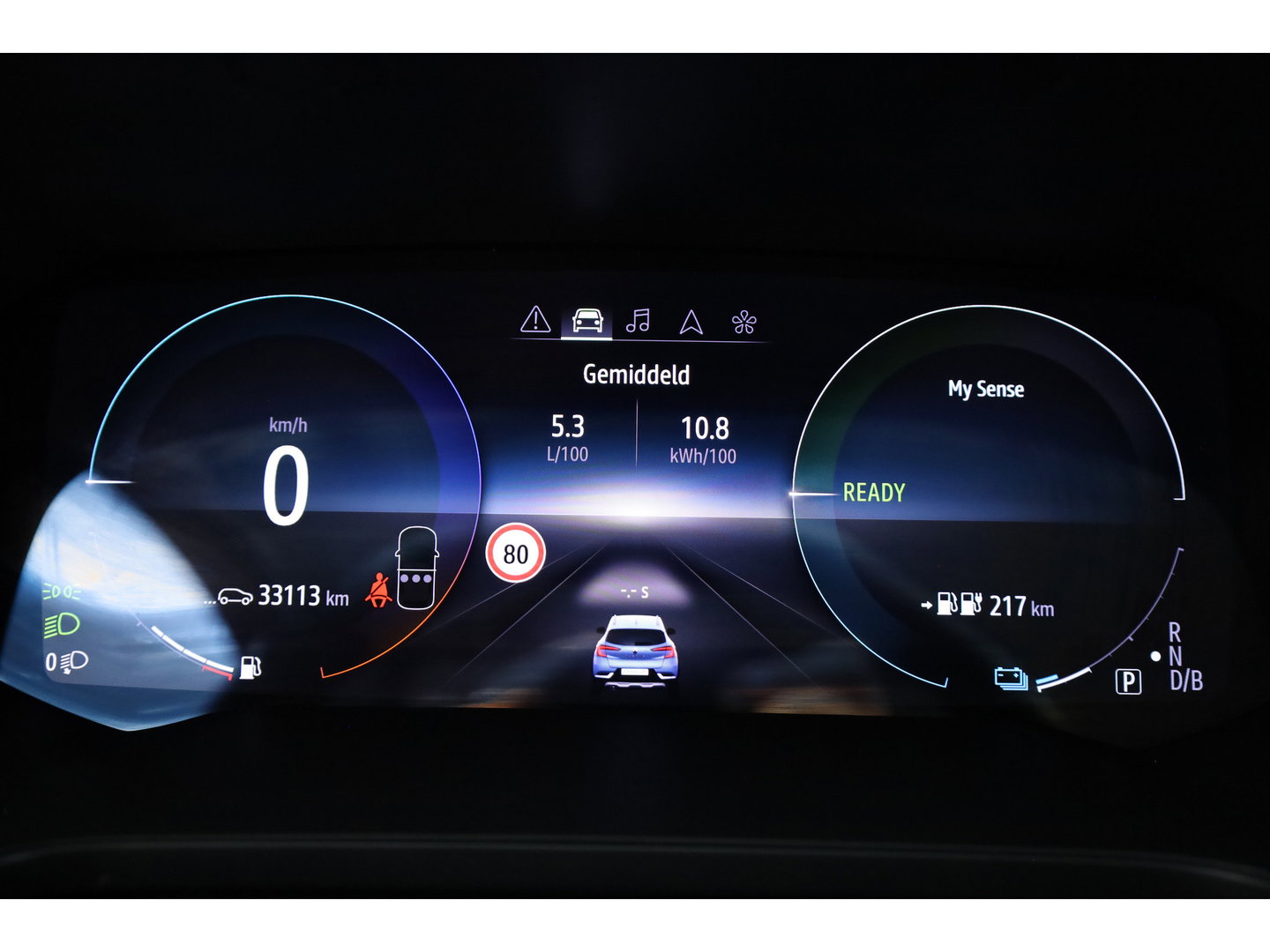 Renault Captur 1.6 E-Tech Plug-in Hybrid 160 Intens | Trekhaak | All Season | Camera | Stoelverw. | Bose Audio | NAV + CarPlay | Cruise Ctrl.