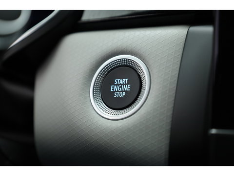 Renault Captur 1.6 E-Tech Plug-in Hybrid 160 Intens | Trekhaak | All Season | Camera | Stoelverw. | Bose Audio | NAV + CarPlay | Cruise Ctrl.