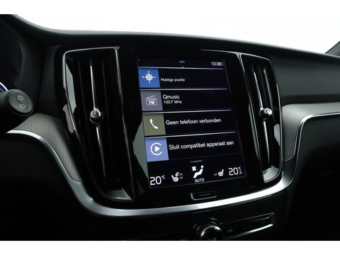 Volvo V60 2.0 T6 Recharge AWD R-Design | Trekhaak | SOH 99,1 | Mem stoelen | camera| Stoel & Stuur verw. |
