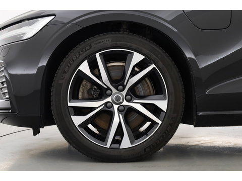 Volvo V60 2.0 T6 Recharge AWD R-Design | Trekhaak | SOH 99,1 | Mem stoelen | camera| Stoel & Stuur verw. |