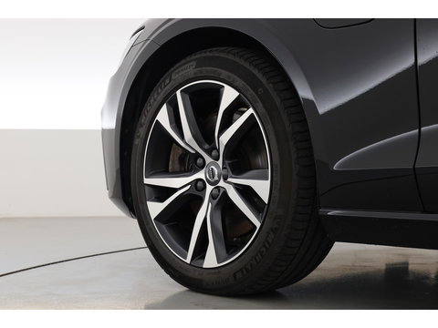 Volvo V60 2.0 T6 Recharge AWD R-Design | Trekhaak | SOH 99,1 | Mem stoelen | camera| Stoel & Stuur verw. |
