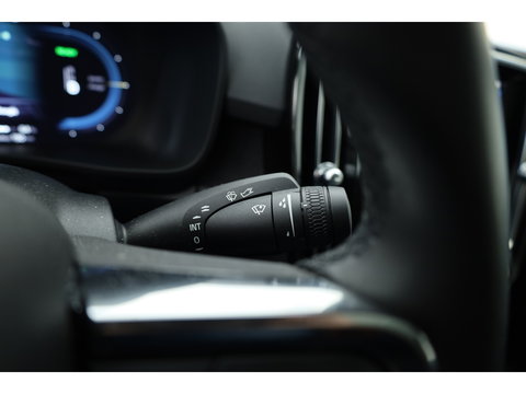 Volvo C40 Single Motor Core 69 kWh | 438 Km | Trekhaak | Google | Stoel + stuurverw. | Warmtepomp |