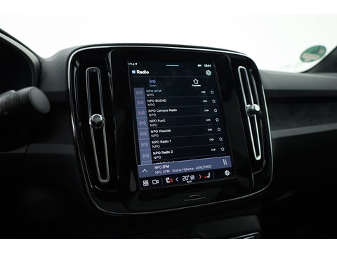 Volvo C40 Single Motor Core 69 kWh | 438 Km | Trekhaak | Google | Stoel + stuurverw. | Warmtepomp |