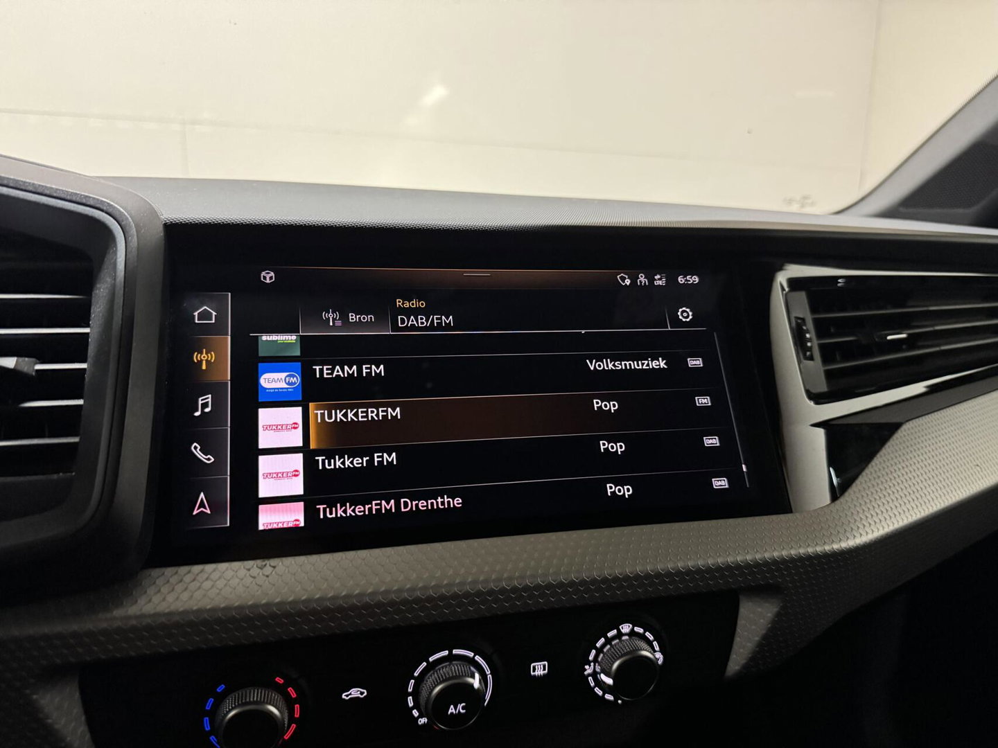 Audi A1 Sportback TFSI S-line Virtual Carplay PDC Cruise NAP