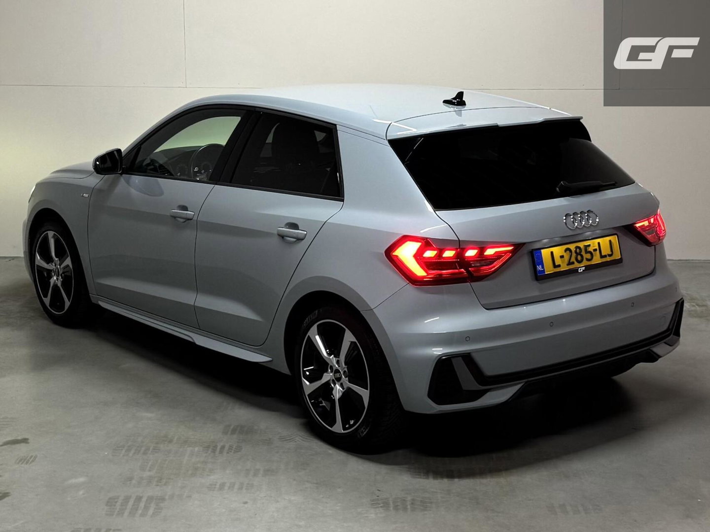 Audi A1 Sportback TFSI S-line Virtual Carplay PDC Cruise NAP