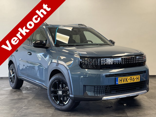 Fiat Panda - Grande 1.2 Hybrid ICON Carplay 8 jaar garantie PDC 24 maanden garantie mogelijk (*vraag naar de voorwaarden)