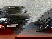 Volvo XC60 - 2.0 T6 AWD ULTRA DARK NIEUWE AUTO ELEK.TREKHAAK HARMAN KARDON HEADUP 360.CAM LEER SCHUIFDAK PHEV Plug in Hybrid ✅ Top Auto's Wijchen ,  Altijd een Ruim aanbod van Volvo's i  BUSINESS / CORE / BRIGHT / DARK / ULTRA DARK / PLUS DARK / BLACK EDITION  / ESSEN