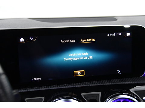 Mercedes-Benz A-Klasse A200 AMG Pano*Camera*Keyless