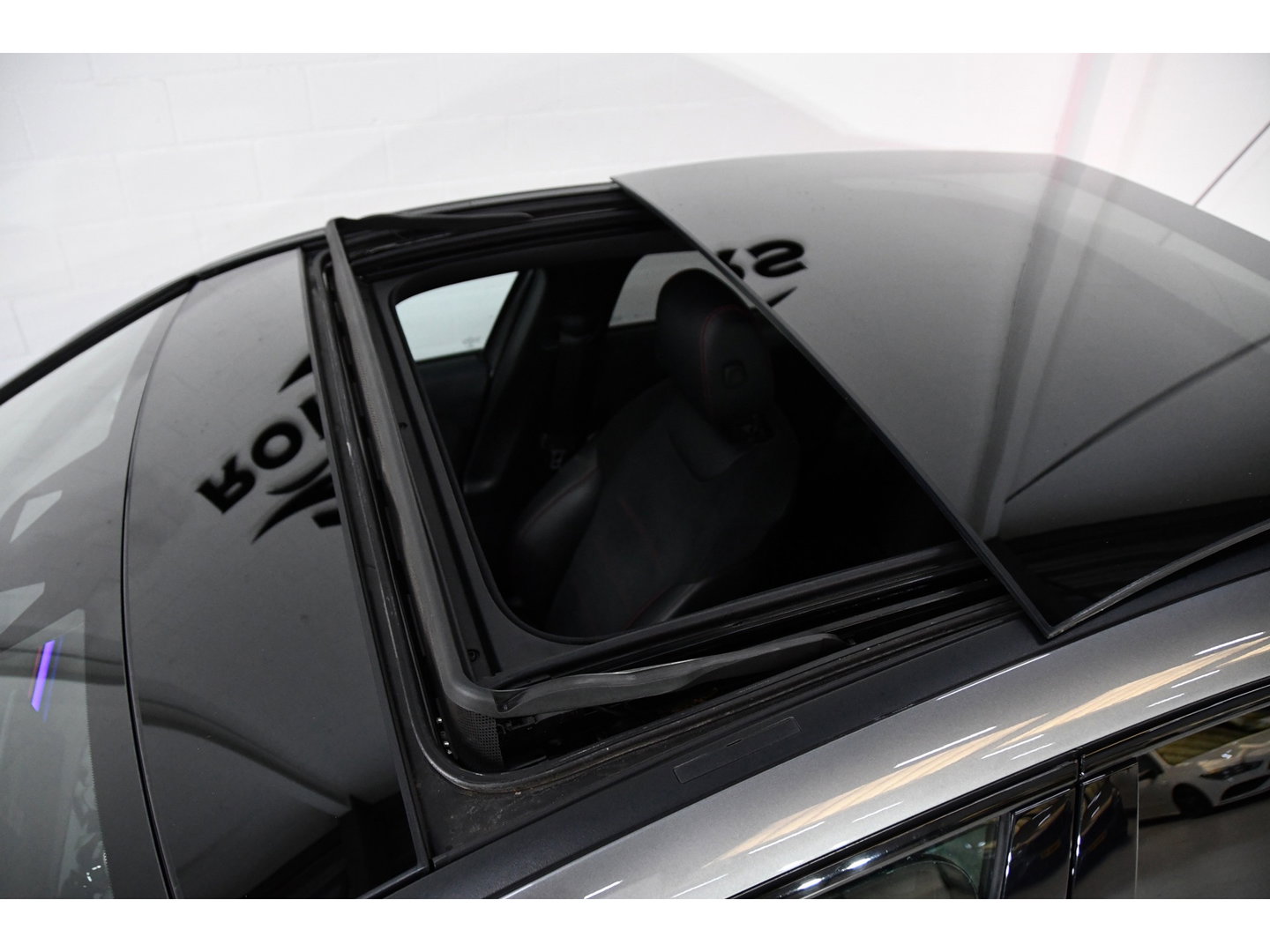 Mercedes-Benz A-Klasse A200 AMG Pano*Camera*Keyless