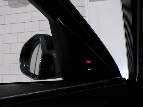 Audi A6 Avant 1.8 TFSI ultra Premium Edition S-Line "Automaat" Matrix-LED Trekhaak Leer Stoelverwarming 20"Velgen Dode-hoek