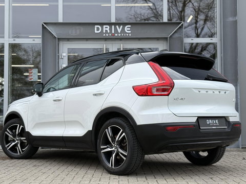 Volvo XC40 1.5 T4 Recharge R-Design |Pano|H/K|Winterpakket|360Cam|Trekhaak