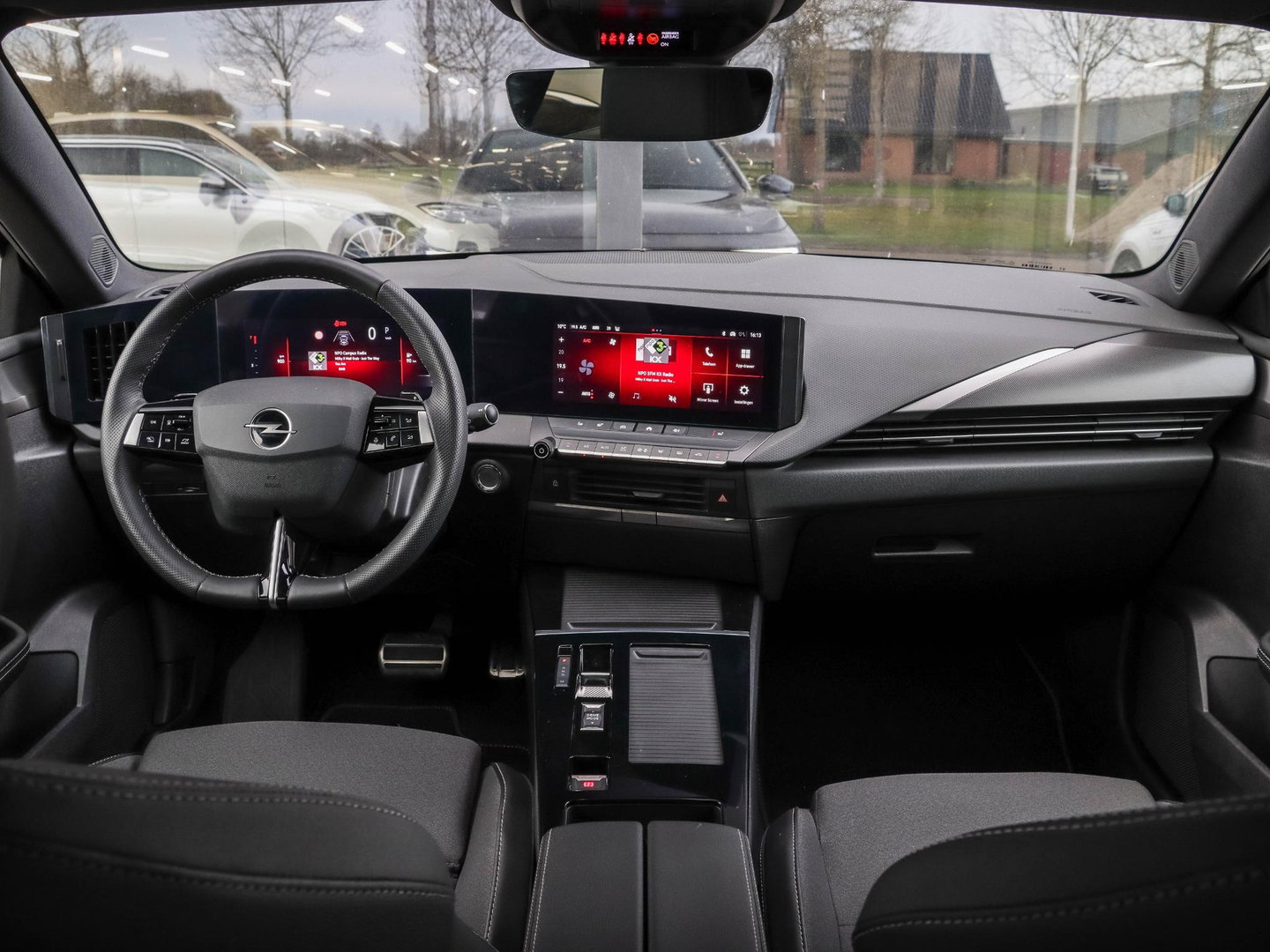 Opel Astra 1.2 Turbo GS Automaat 360Cam Adaptive Cruise Navigatie Zwart dak