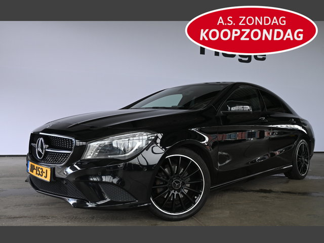 Mercedes-Benz CLA - 180 Prestige Automaat Clima Navigatie LED Stoelverwarming Leder Inruil Mogelijk!