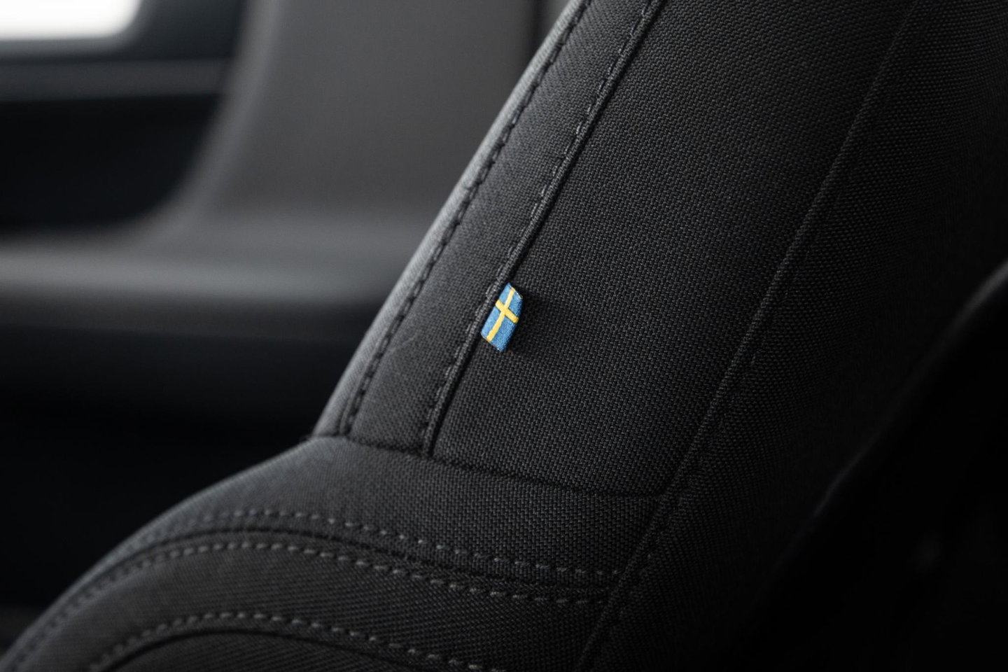 Volvo XC40 1.5 T4 Recharge Inscription AUTOMAAT / PLUG IN HYBRID / NAVI / STOELVERWARMING / CAMERA