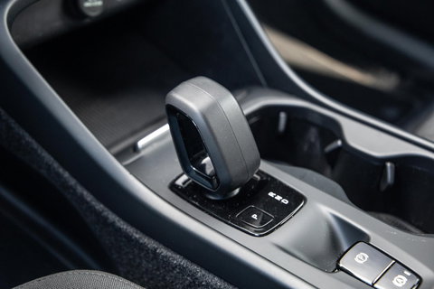 Volvo XC40 1.5 T4 Recharge Inscription AUTOMAAT / PLUG IN HYBRID / NAVI / STOELVERWARMING / CAMERA