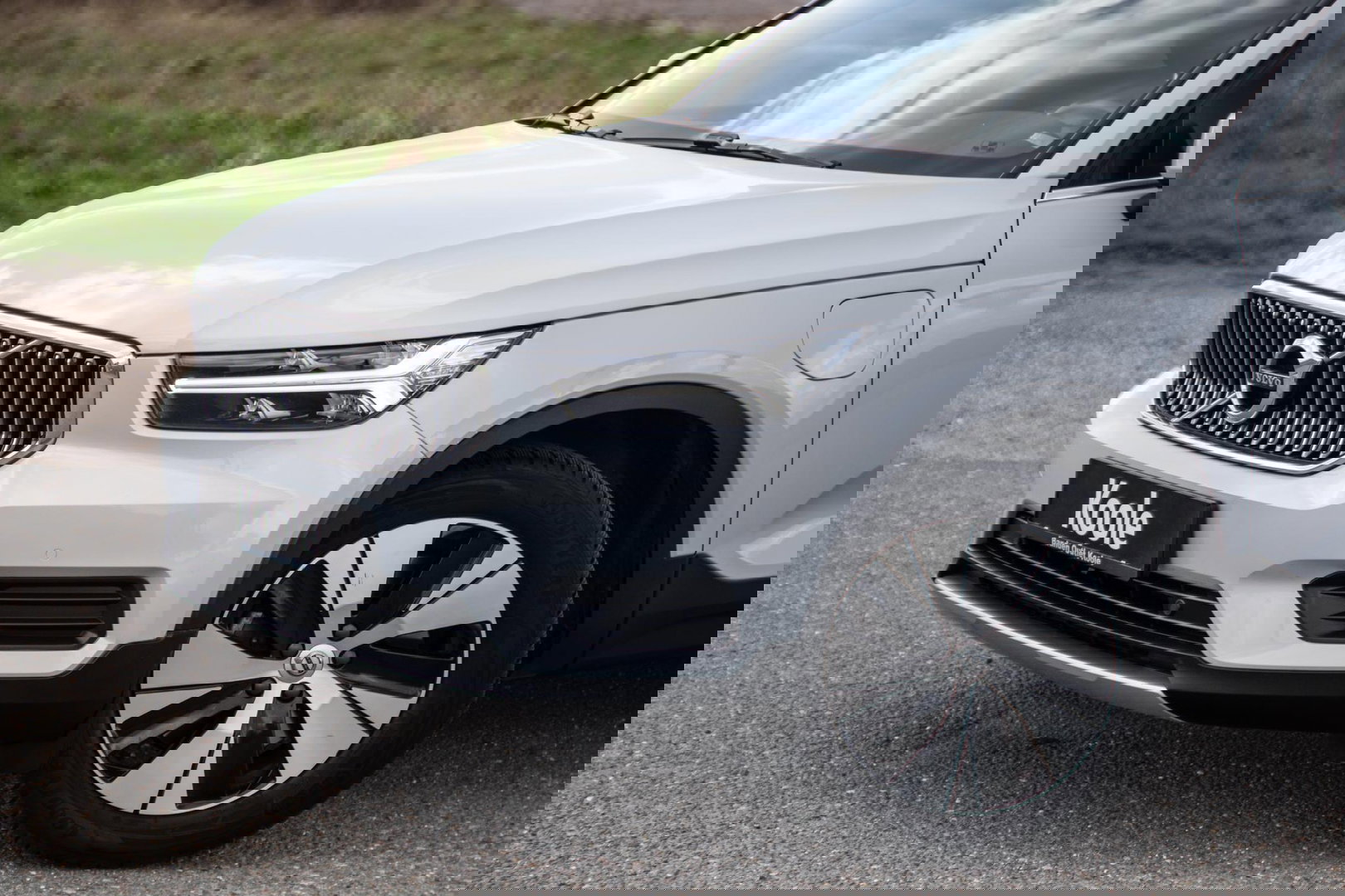 Volvo XC40 1.5 T4 Recharge Inscription AUTOMAAT / PLUG IN HYBRID / NAVI / STOELVERWARMING / CAMERA