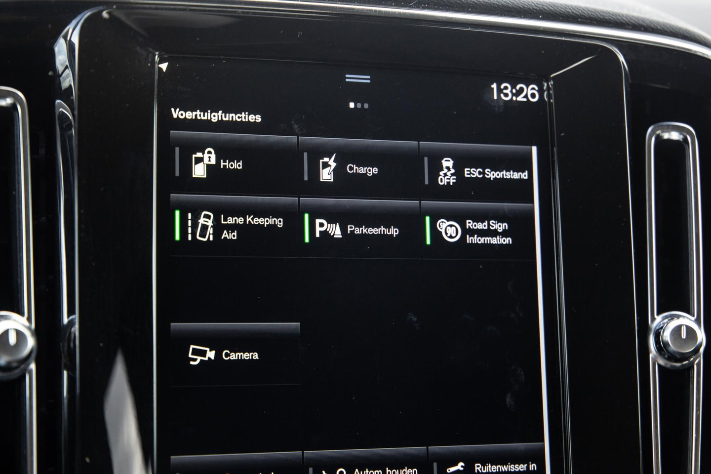 Volvo XC40 1.5 T4 Recharge Inscription AUTOMAAT / PLUG IN HYBRID / NAVI / STOELVERWARMING / CAMERA