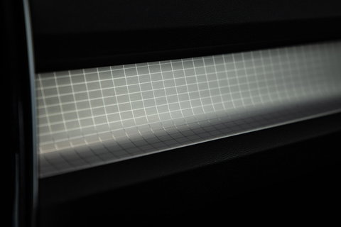 Volvo XC40 1.5 T4 Recharge Inscription AUTOMAAT / PLUG IN HYBRID / NAVI / STOELVERWARMING / CAMERA