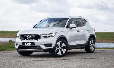 Volvo XC40 1.5 T4 Recharge Inscription AUTOMAAT / PLUG IN HYBRID / NAVI / STOELVERWARMING / CAMERA