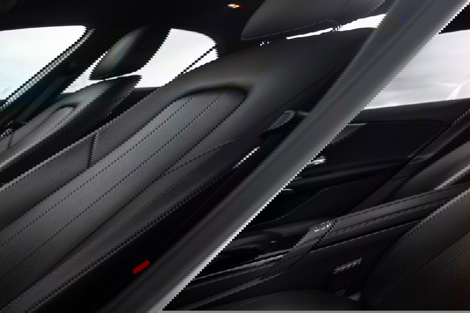 Mercedes-Benz A-Klasse 250 e Business Solution Luxury Limited CARPLAY / LEER / CAMERA / AUTOMAAT