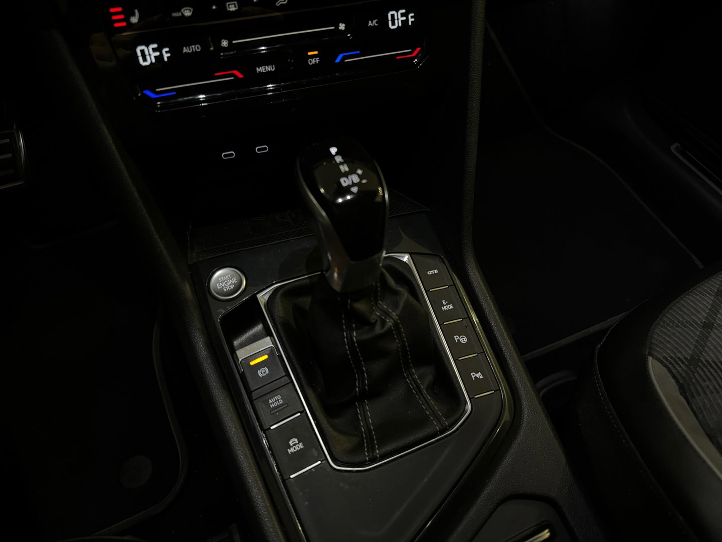 Volkswagen Tiguan 1.4 TSI eHybrid R-Line Keyles|Trekhaak|IQ