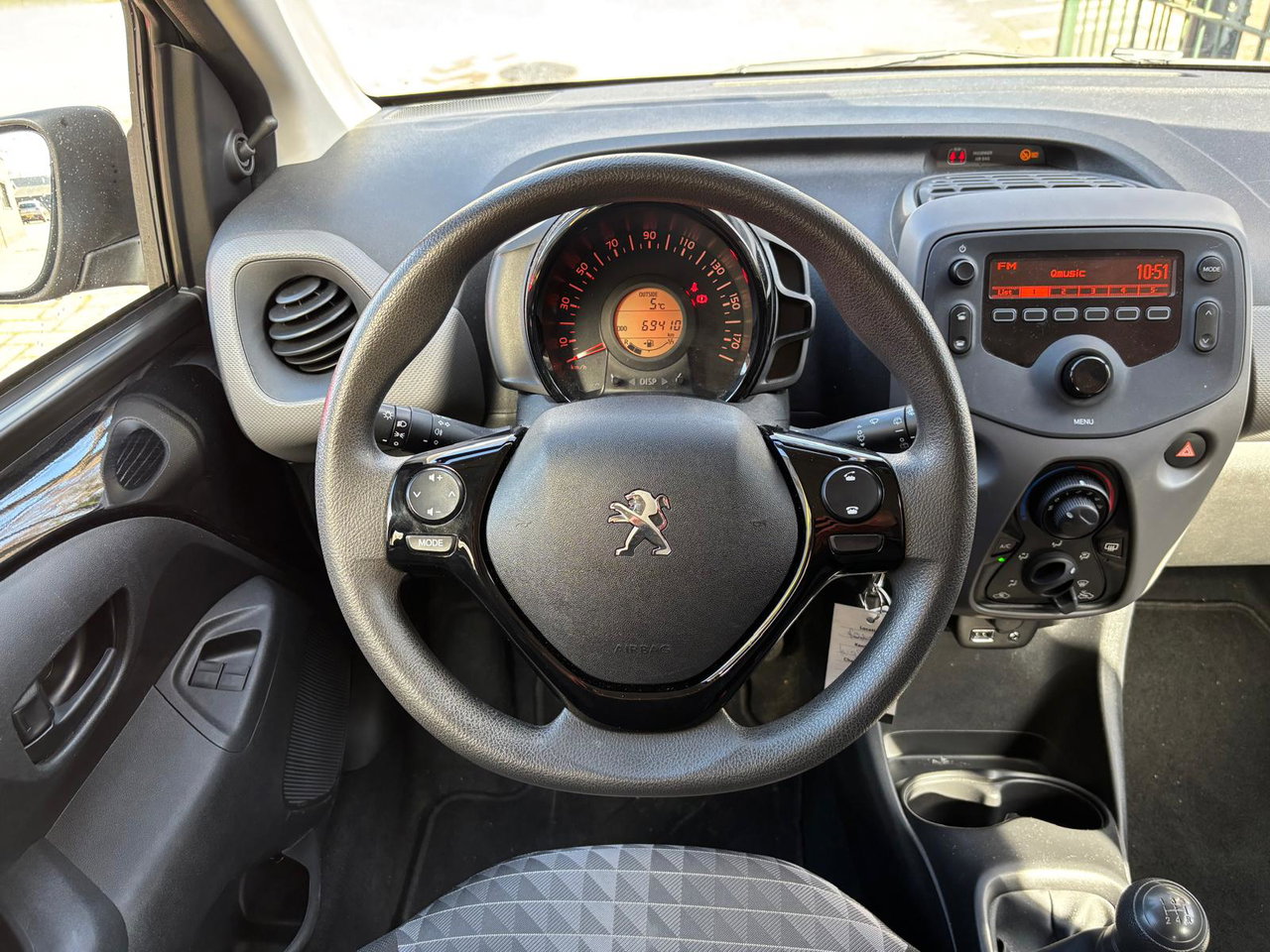 Peugeot 108