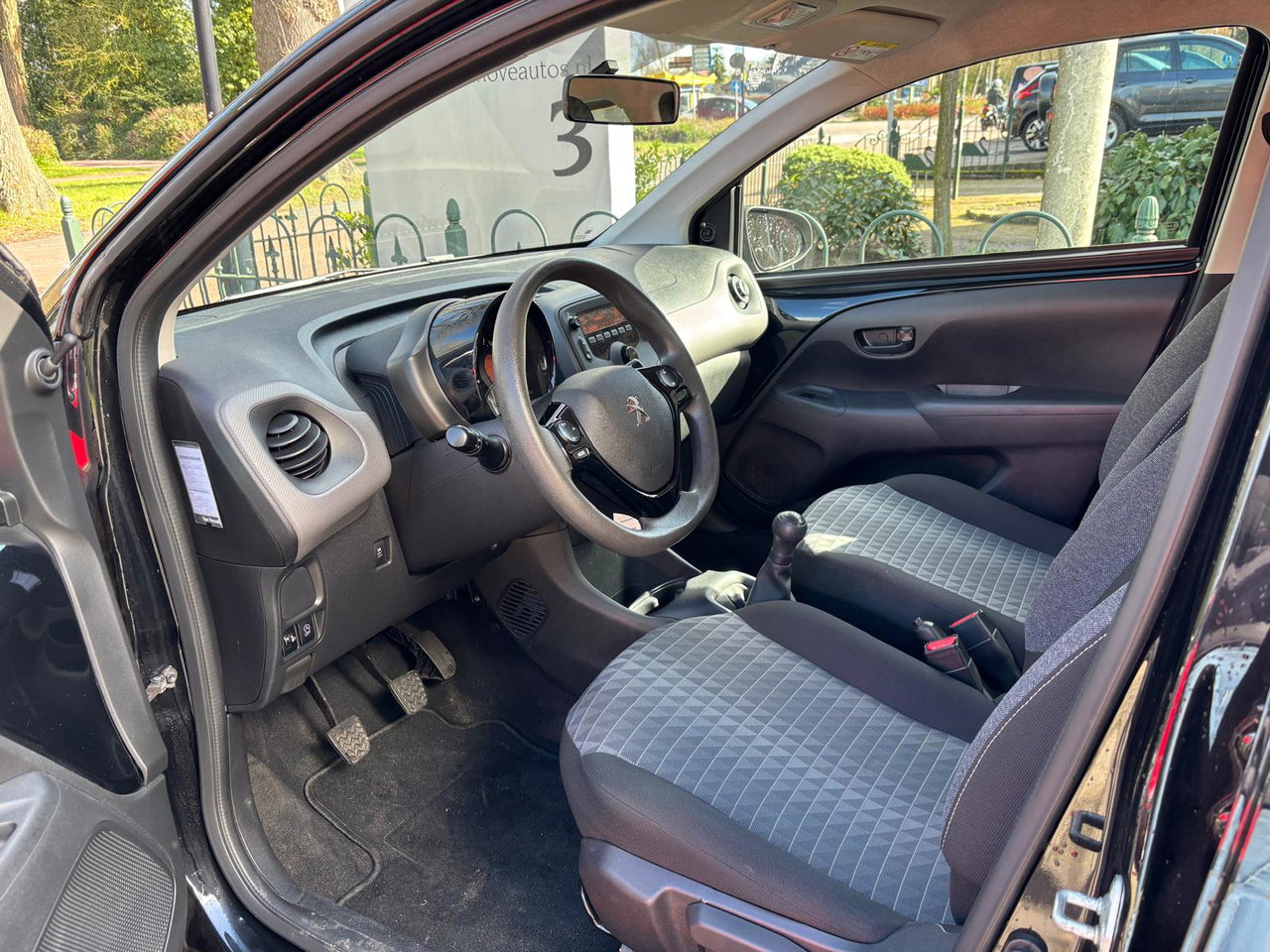 Peugeot 108