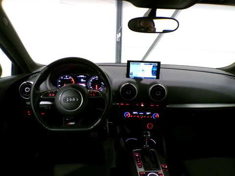 Audi A3 Sportback 1.4 TFSI 2X S-Line "Origineel NL!" Automaat! Xenon-LED Pakeersensoren Leer Sportstoelen Nieuwe-APK Garantie