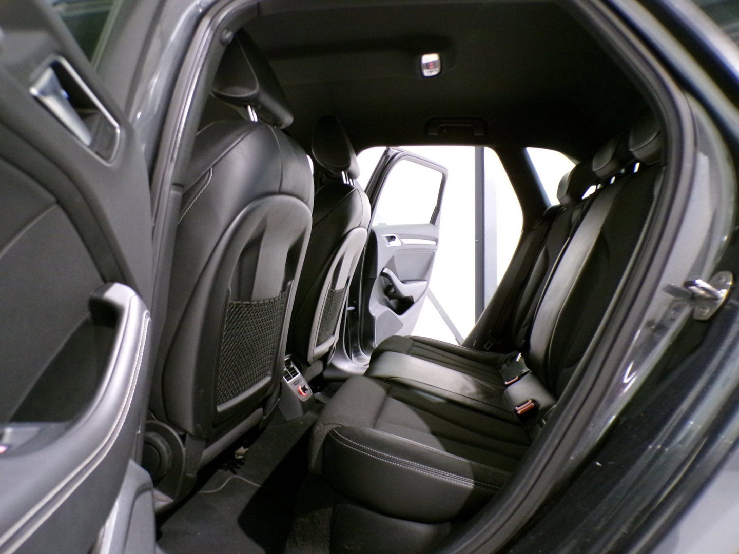 Audi A3 Sportback 1.4 TFSI 2X S-Line "Origineel NL!" Automaat! Xenon-LED Pakeersensoren Leer Sportstoelen Nieuwe-APK Garantie