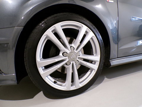 Audi A3 Sportback 1.4 TFSI 2X S-Line "Origineel NL!" Automaat! Xenon-LED Pakeersensoren Leer Sportstoelen Nieuwe-APK Garantie