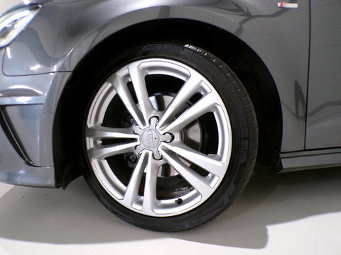 Audi A3 Sportback 1.4 TFSI 2X S-Line "Origineel NL!" Automaat! Xenon-LED Pakeersensoren Leer Sportstoelen Nieuwe-APK Garantie