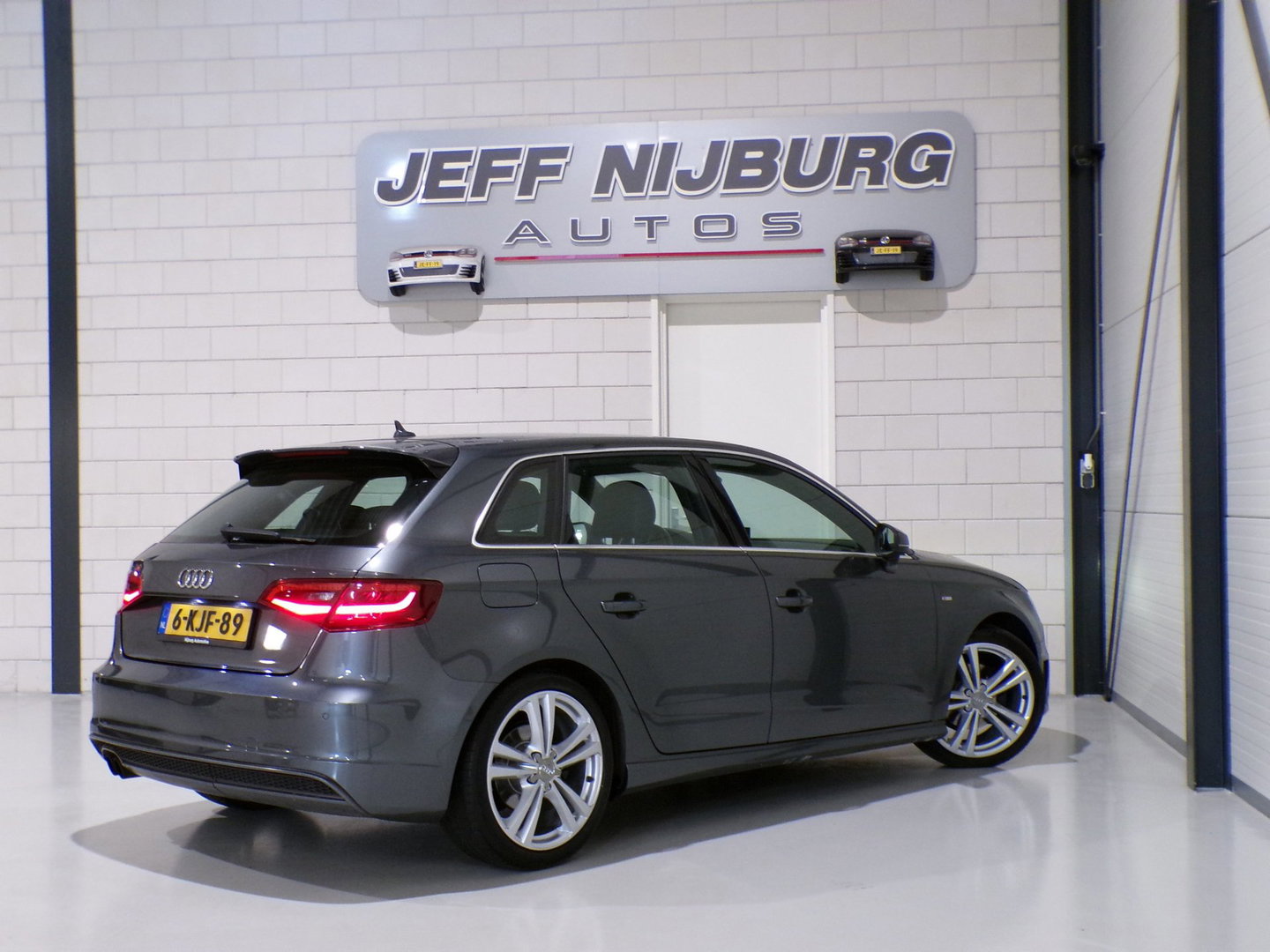 Audi A3 Sportback 1.4 TFSI 2X S-Line "Origineel NL!" Automaat! Xenon-LED Pakeersensoren Leer Sportstoelen Nieuwe-APK Garantie
