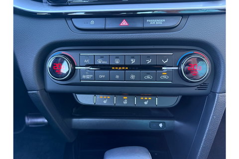 Kia Xceed 1.6 GDI PHEV DYNLINE AIRCO PDC-CAMERA WINTERPACK.