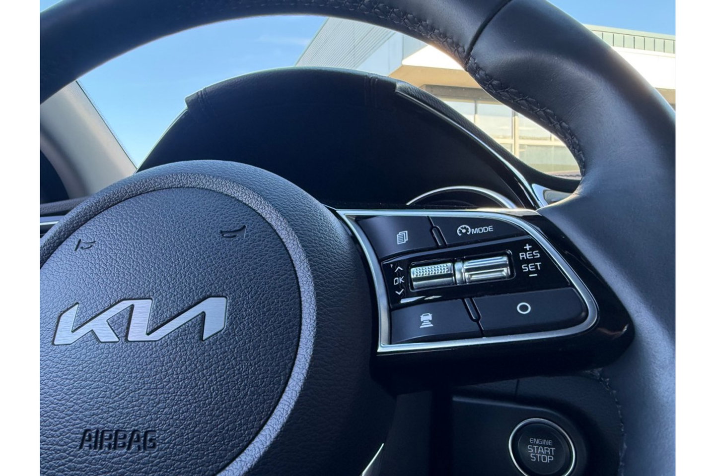 Kia Xceed 1.6 GDI PHEV DYNLINE AIRCO PDC-CAMERA WINTERPACK.