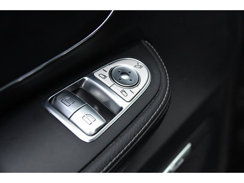Mercedes-Benz V-Klasse 250d Lang DC Avantgarde Edition Full options! Cruise, 360 Camera, 2 x Electrische deur, Leder, Stoelverwarming, Trekhaak, LED, 190pk, Uniek!
