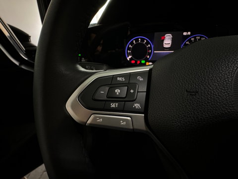 Volkswagen Golf 1.5 eTSI Style Keyles|Memory|Massage|IQ|Camera