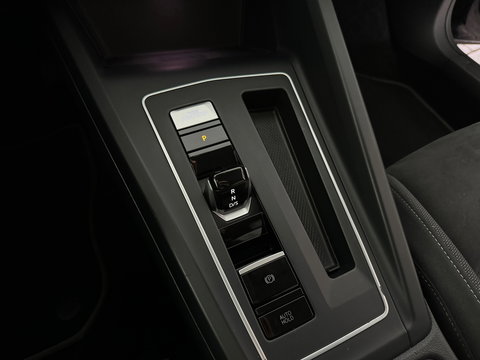 Volkswagen Golf 1.5 eTSI Style Keyles|Memory|Massage|IQ|Camera