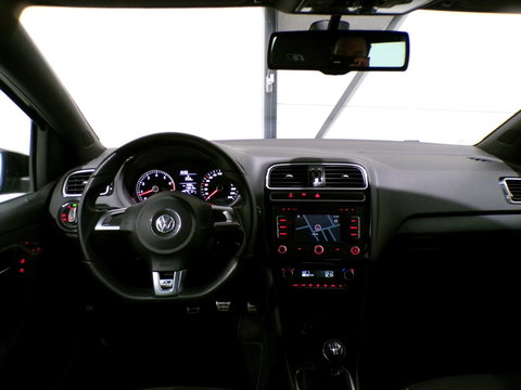 Volkswagen Polo 1.2 TSI R-Line Edition "Origineel NL!" Panoramadak Xenon-LED Navigatie Bluetooth Cruise-control 17"Velgen Garantie