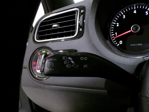 Volkswagen Polo 1.2 TSI R-Line Edition "Origineel NL!" Panoramadak Xenon-LED Navigatie Bluetooth Cruise-control 17"Velgen Garantie