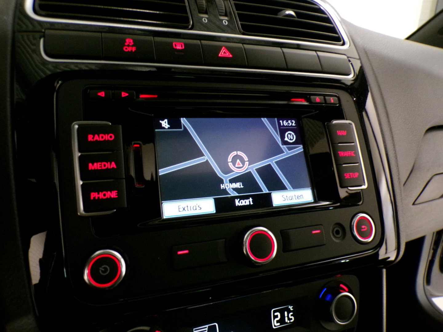 Volkswagen Polo 1.2 TSI R-Line Edition "Origineel NL!" Panoramadak Xenon-LED Navigatie Bluetooth Cruise-control 17"Velgen Garantie