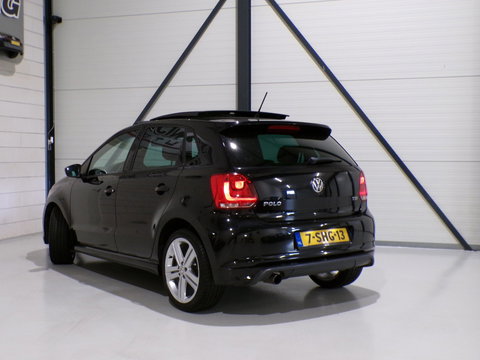 Volkswagen Polo 1.2 TSI R-Line Edition "Origineel NL!" Panoramadak Xenon-LED Navigatie Bluetooth Cruise-control 17"Velgen Garantie