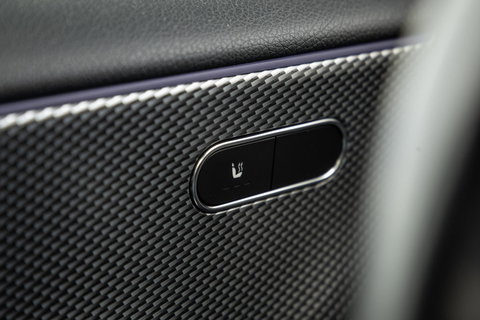 Mercedes-Benz A-Klasse 250 e Business Solution Luxury Limited CARPLAY / LEER / CAMERA / AUTOMAAT